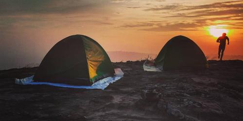 Amalavayal Otro | Wayanad Camping Hilltop