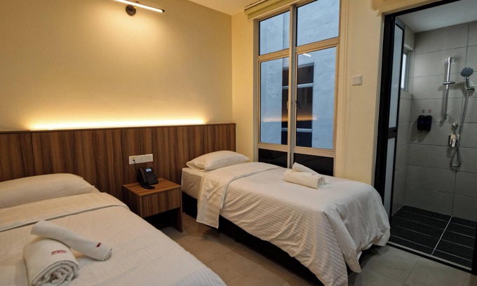 Taman Kepong Hotel | Weiss Hotels Kepong Baru