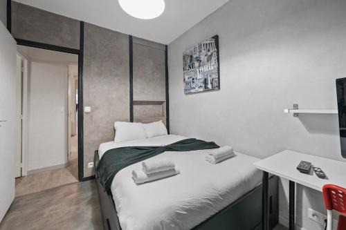 Adamville Apartamento | Welcome to Village Parisien 2
