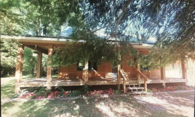 Benzonia Casa | Welcome to our lodge! The perfect place to make your northern Michigan memories.