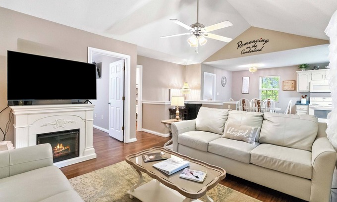 Sloans Valley Casa | Welcome to “Romancing On Lake Cumberland” – Your Perfect Romantic Getaway!
