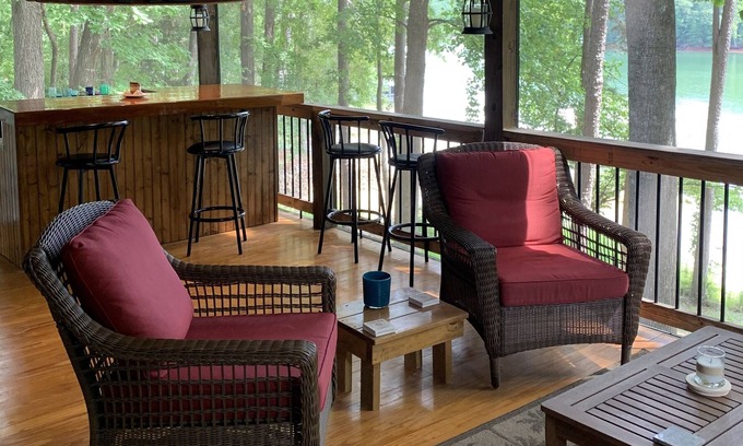 Seneca Cabaña | Welcome to Sweet Pea - Lake front cottage, 5 miles from Death Valley.