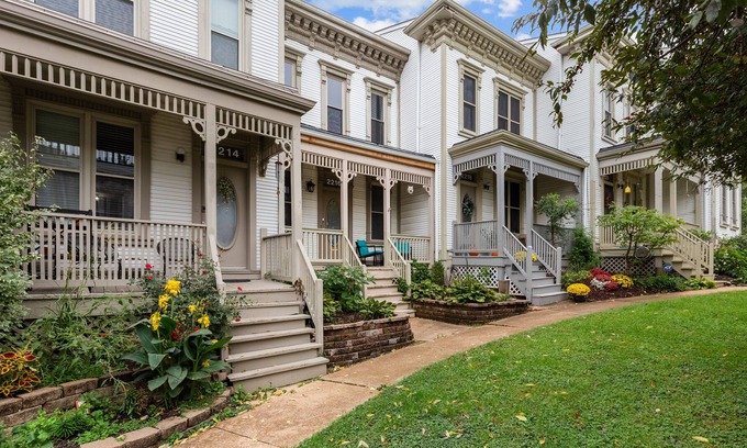 Lafayette Square Casa | Casa pintoresca y contemporánea en la plaza Lafayette JZ alquiler de vacaciones