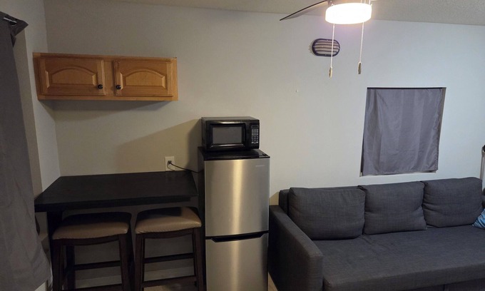 Carrollwood Apartamento | Welcoming studio with AC in sunny Tampa