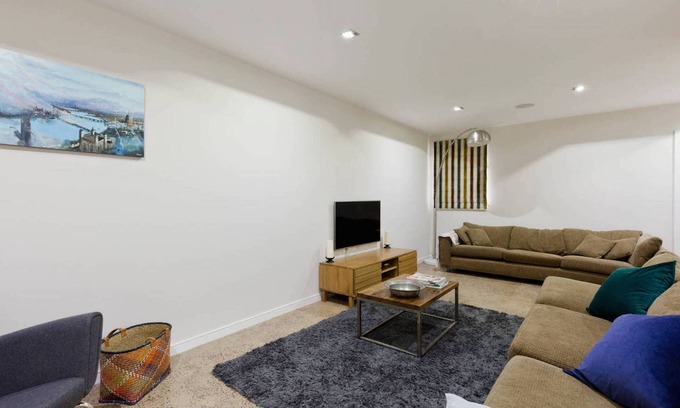 Mortlake Casa | Well-appointed 3 Dormitorio West-London House