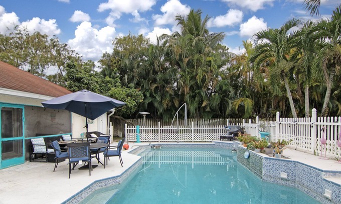 Wellington Casa | Wellington Wonder! 3 BDR Home Next to Equestrian Center, ½ Hour to West Palm