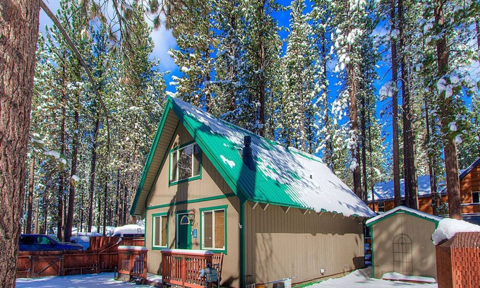 Black Bart Cabina | Wells Fargo Outlaw, Fenced Yd, Nr Hiking (HCH0807)