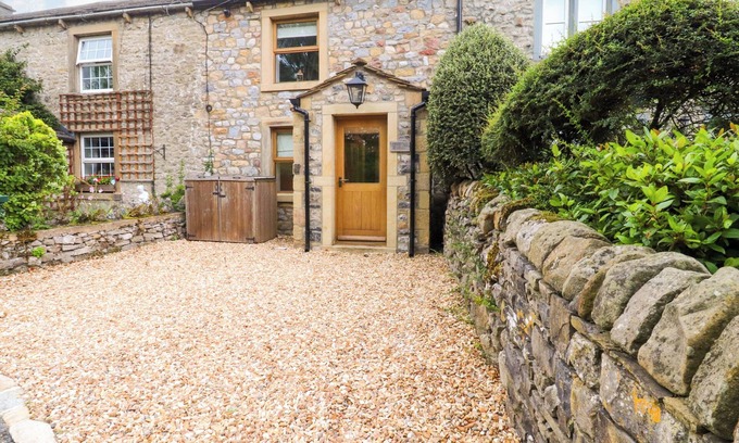 Airton Cabaña | WELLY BOB COTTAGE, pet friendly, luxury holiday cottage in Airton
