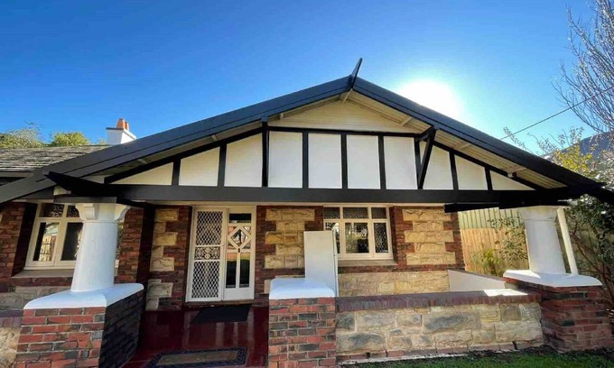 Westbourne Park Casa | Westbourne Park Salt Pool and Spa; a Pet Friendly and Family getaway.