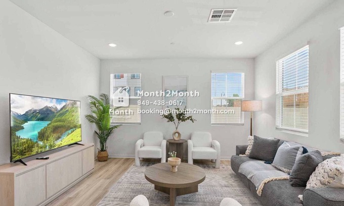 Palmdale Casa | Westcliff Luxury Villa #42156