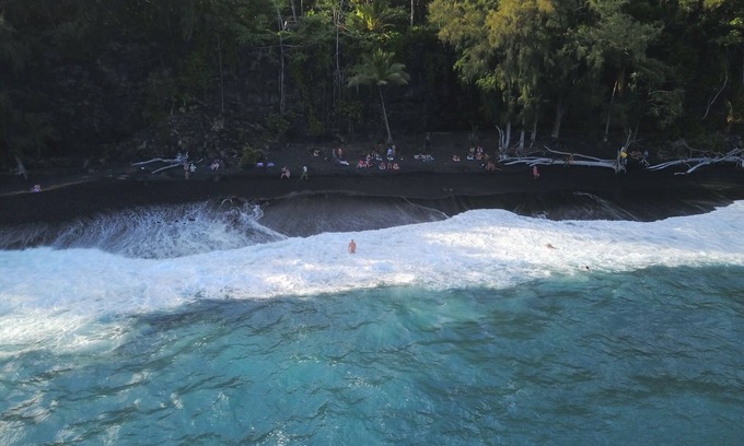 Kehena Beach Estates Cabaña | Whale House w / AC @ Kehena Beach, Hawái (frente al mar)