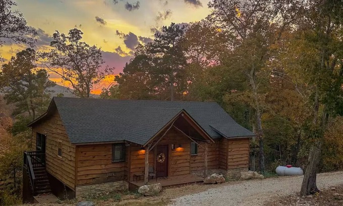 Jasper Cabina | Whippoorwill Run Cabin