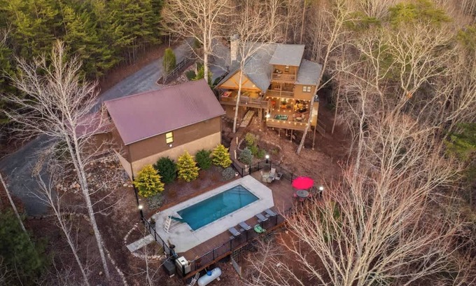 My Mountain Cabina | Whispering Bear Lodge