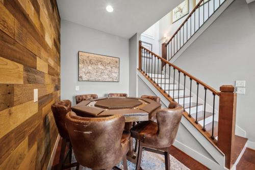 Deep Gap Casa | Whispering Ridge Estate