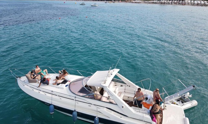 Pefkochori Alquiler De Eote | White Eagle Cruises
