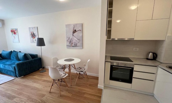 Podgorica Apartamento | White Homes 50 - Central Point