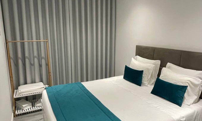 Queluz Apartamento | White house apartments