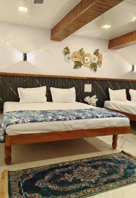 Kamalapur Casa | White House INN