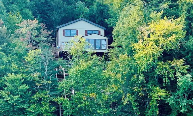Woodgate Casa | White Lake Waterfront Camp