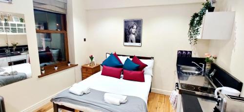 Spitalfields Casa | White's Row Resident