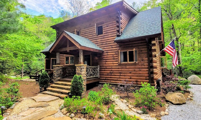 Highlands Casa | Whitewater Mountain Cabin en el río