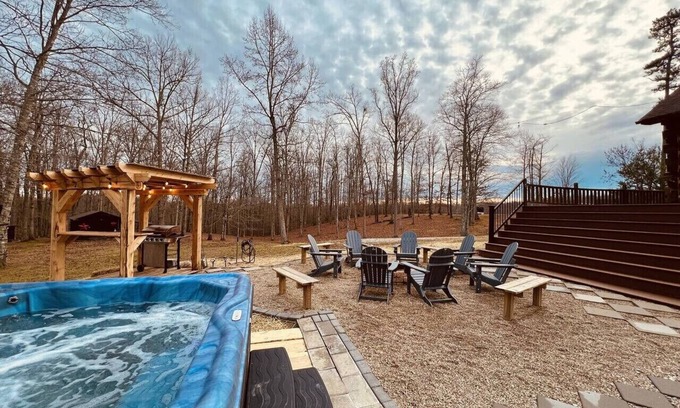 Heidelberg Apartamento | WiFi, Hot tub & Pets - Soulshine - Wooded Retreat