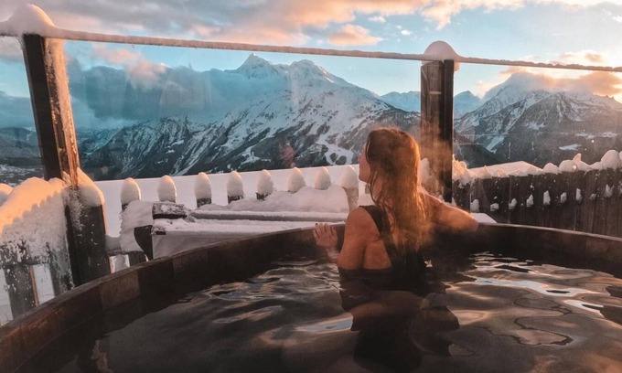 Les Eucherts Apartamento | Wifi, 150m de los comercios, piscina, sauna, hammam, balcón, chimenea o estufa a leña, tv