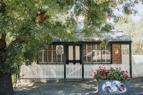 Upper Wakefield Cama Y Desayuno | Wild Olive Cottage Clare Valley