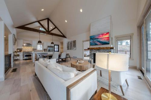 Eureka Casa | Wilderness Club Haven for 12