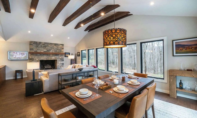 Williamstown Casa | Williamstown Stay, Minutes To Williams College