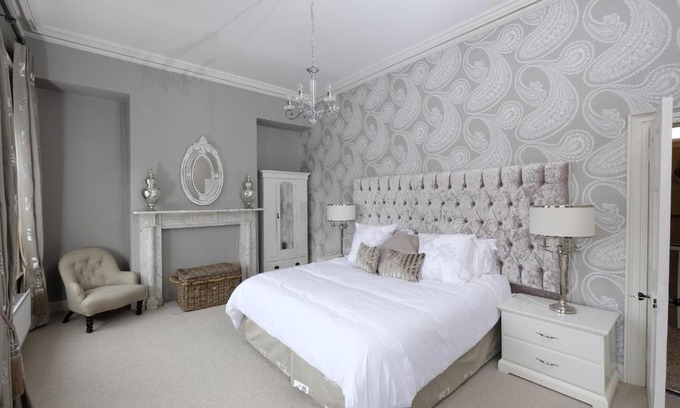 Enniskillen Casa | Willoughby Place