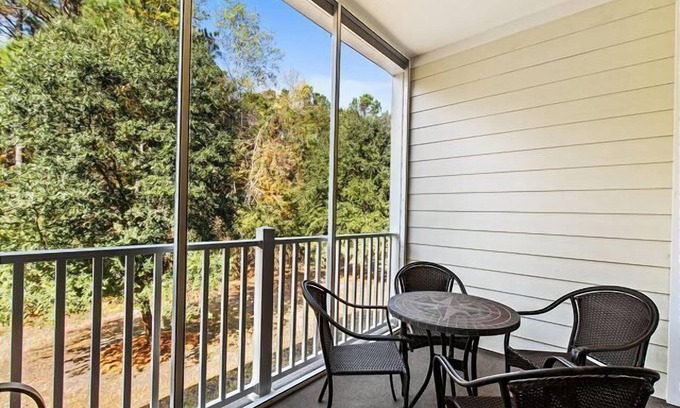 Longs Condominio | Willow Bend #922 - 2nd Floor Villa in Barefoot! Great Location!