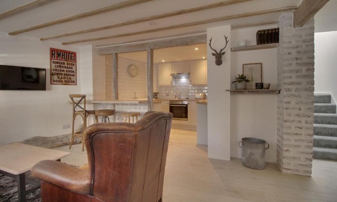 Westerham Casa | Willow Cottage
