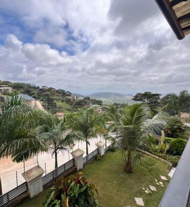 Peduasi Villa | Willowbrook