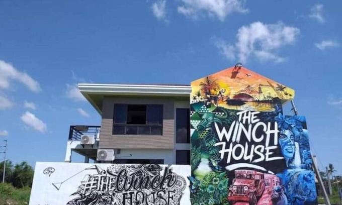 Pili Casa | Winch House - 5BR Haven, Near Watersports & Golf