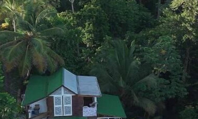 Parlatuvier Cabina | Wings Waterfall & Treehouse Cabin