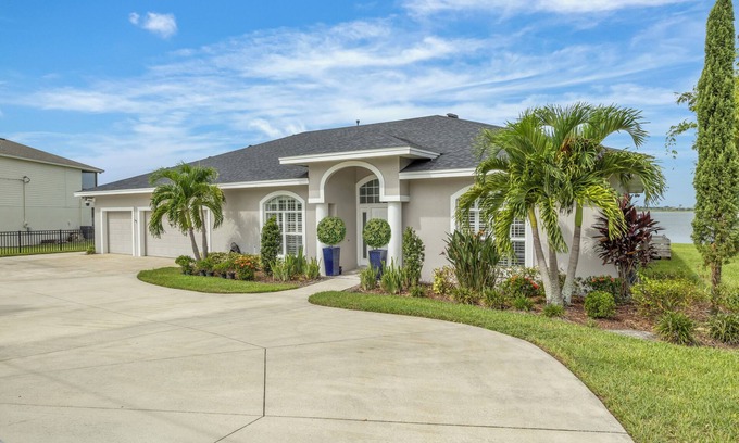 Cypress Gardens Casa | Winter Haven Waterfront Retreat
