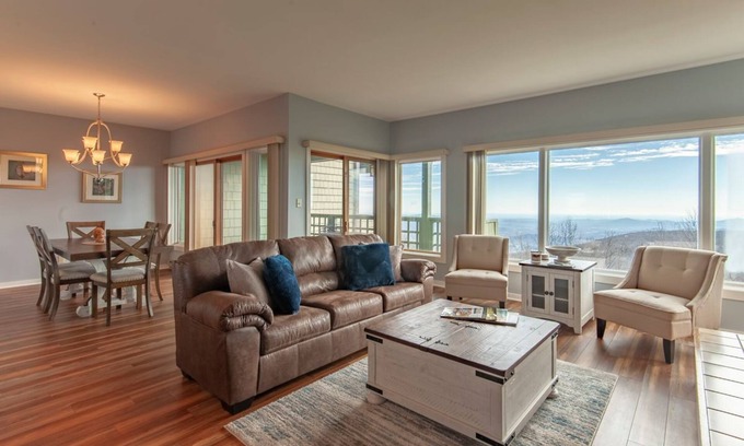 Chestnut Springs Condominio | WINTERGREEN RESORT HOME WITH BLUE RIDGE VIEWS