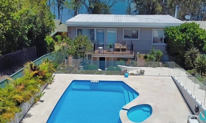 Brightwaters Casa | WishStay Waterfront Luxury Retreat - private pool