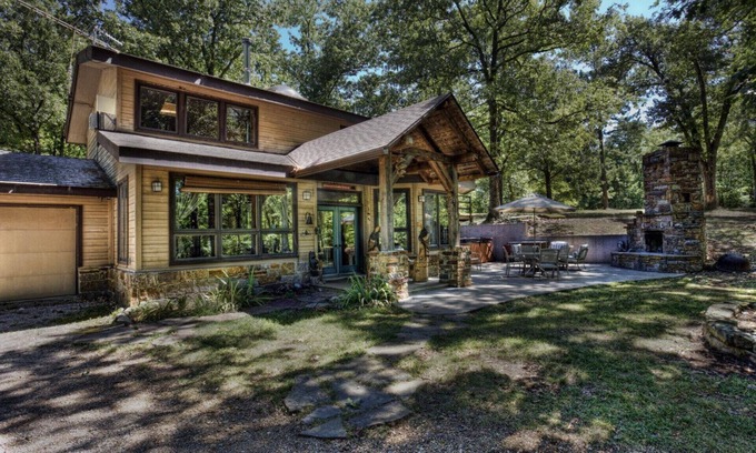 Eureka Springs Cabina | Wits End Cabin En 65 Acres cerrado, Amazing chimenea al aire libre y Hot Tub