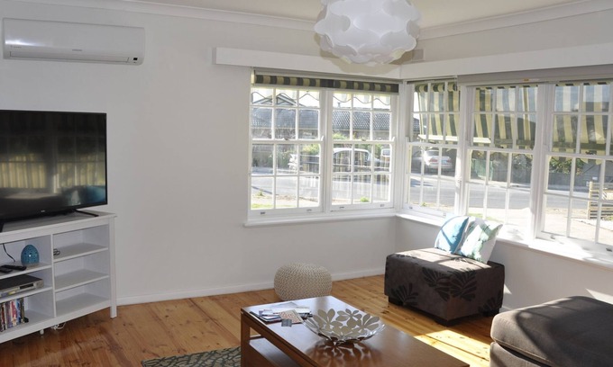 Christies Beach Casa | Witton Bluff Cottage