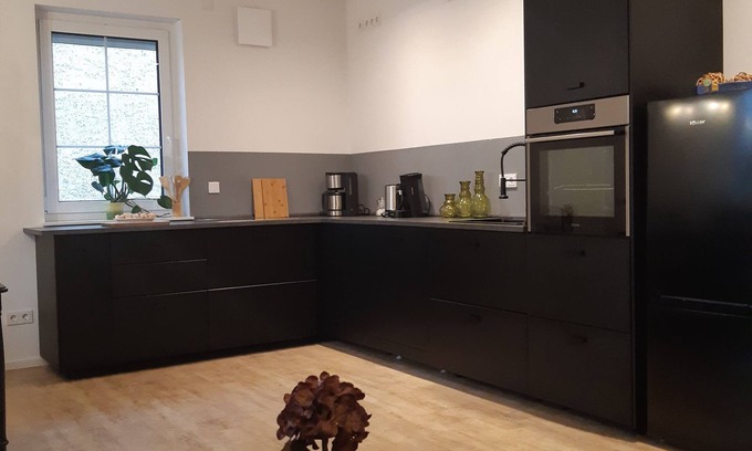 Frohnau Apartamento | Wohnung mit 2 Schlafzimmer Zentral Gelegen in Hohen Neuendorf