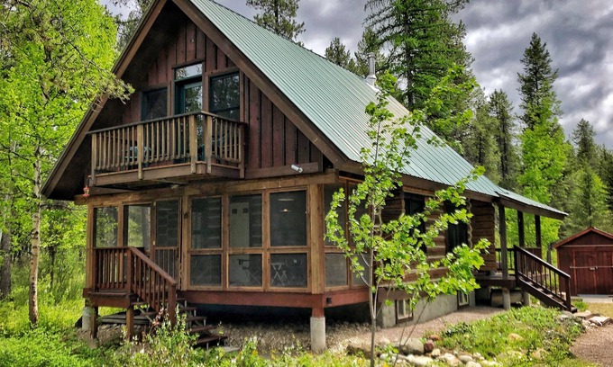 West Glacier Cabina | Cabaña maravillosa cerca del Parque Nacional Glacier