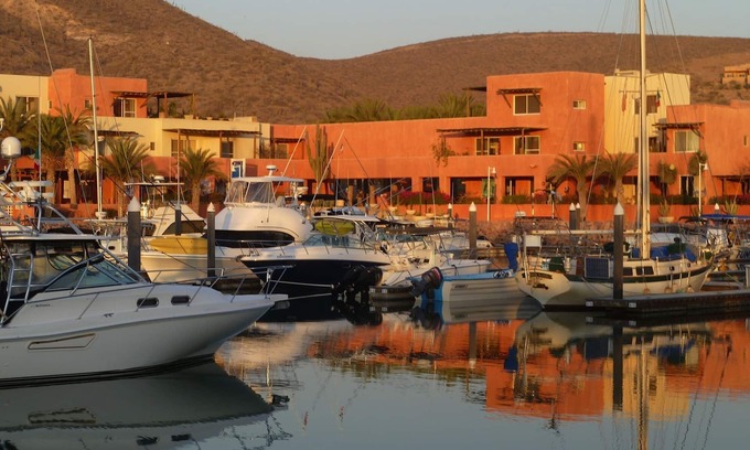 La Paz Condominio | Maravilloso condominio en Amazing Resort!