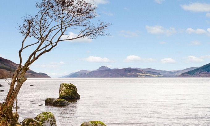 Invermoriston Casa | Maravillosa casa de vacaciones privada para 4 personas con WIFI, TV y patio