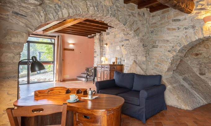 Villa Viani Casa | Preciosa casa de vacaciones privada para 8 personas con WIFI, terraza y mascotas permitida