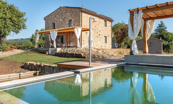 Roccastrada Casa | Preciosa casa de vacaciones privada con piscina privada, WIFI, terraza y mascotas permitida