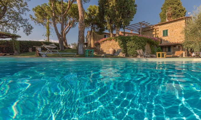 Lucignano Villa | Preciosa casa de vacaciones privada con WIFI, piscina privada, TV, veranda y vista panorámica