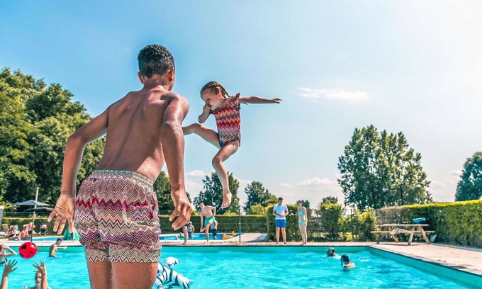 Willemsdorp Casa | Estupenda casa de vacaciones privada para 6 personas con piscina, WIFI, TV y terraza