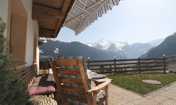 Hippach-Schwendberg Villa | Maravillosa casa de vacaciones privada para 8 personas con TV y terraza